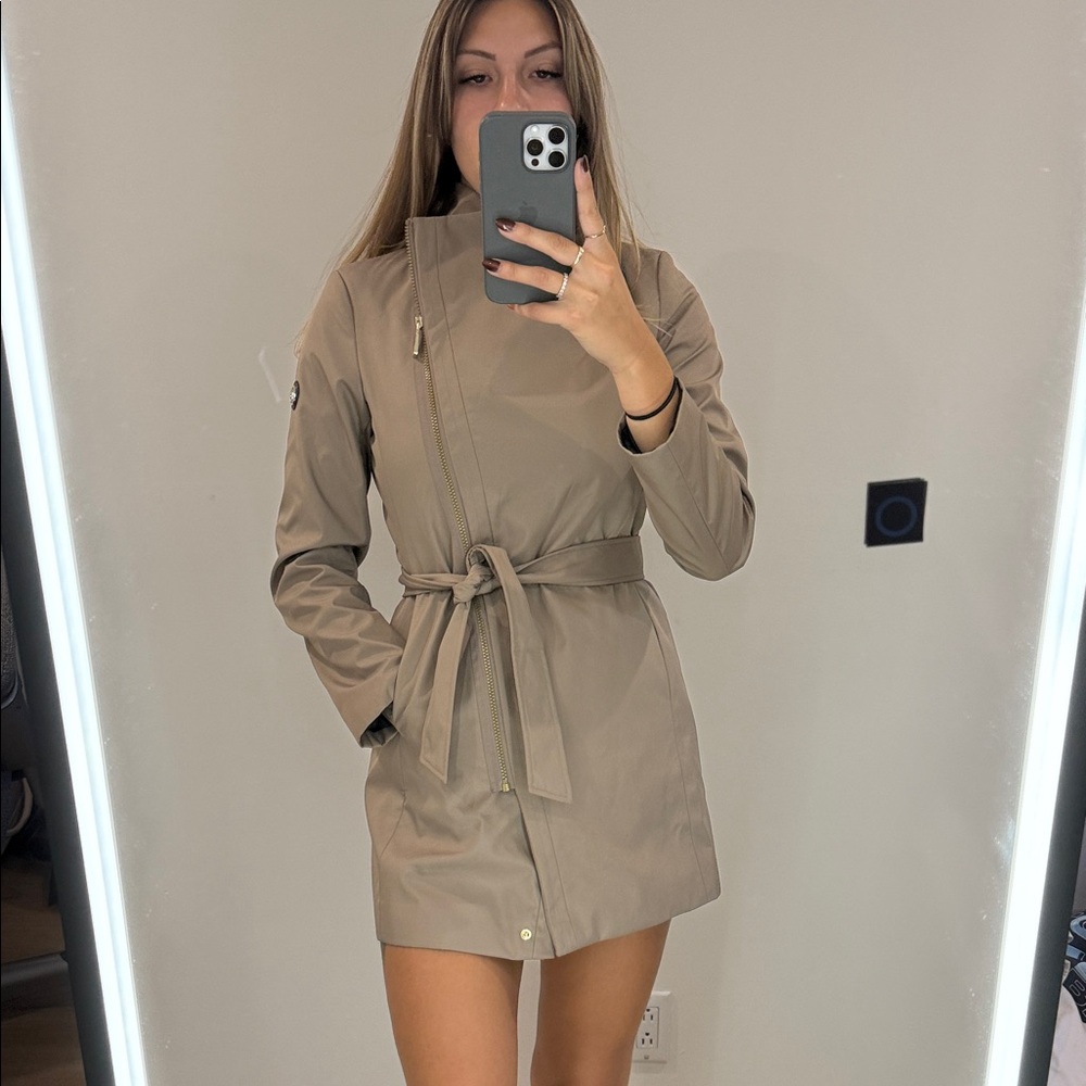 Calvin Klein Collection Tan Trench Coat